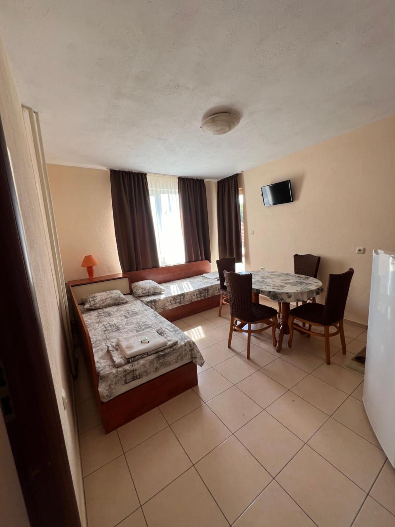 Milchevi Guesthouse Sozopol Extérieur photo